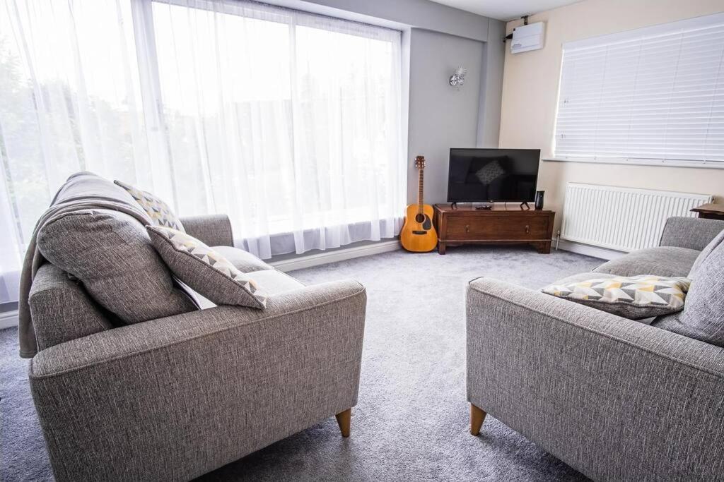 Tallets Apartment With Balcony & Parking Tewkesbury Esterno foto