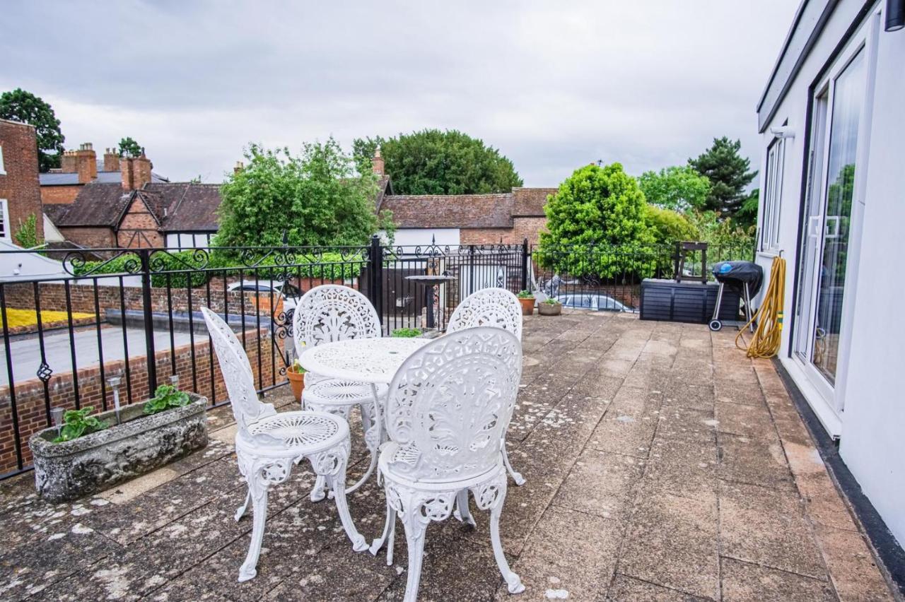 Tallets Apartment With Balcony & Parking Tewkesbury Esterno foto